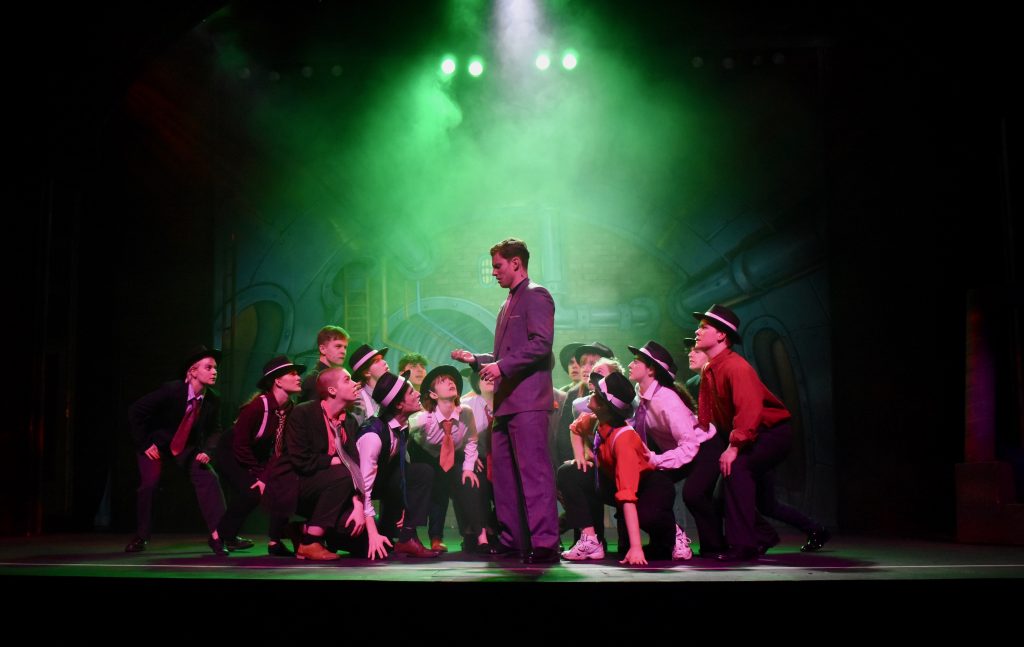 DULOG's 'Guys and Dolls' review | The Bubble