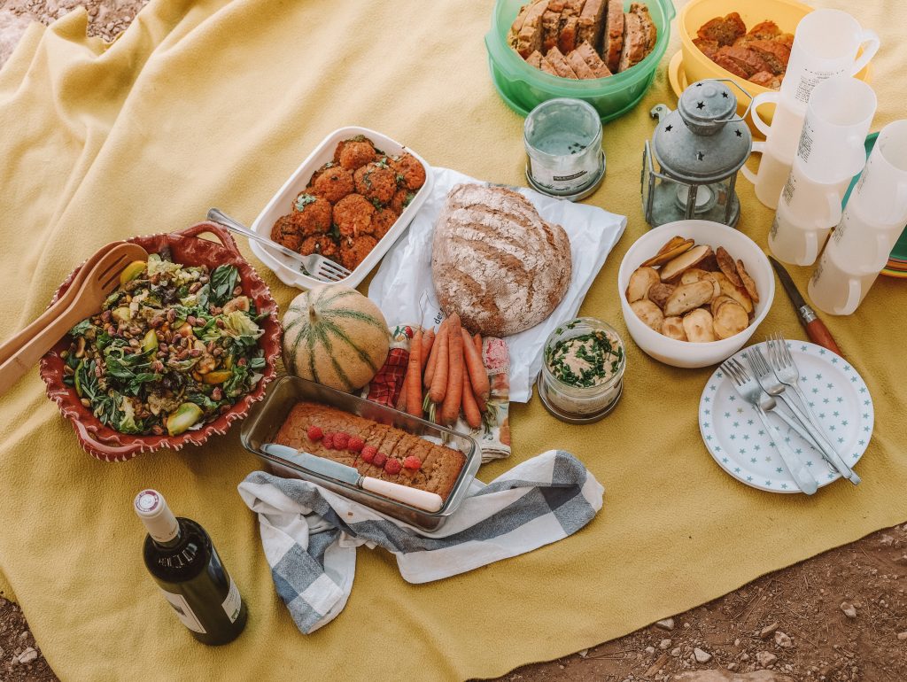 Enjoy The Sunshine With A Delicious Picnic The Bubble